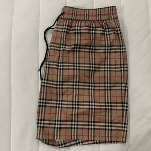 Men’s Burberry bathing suit